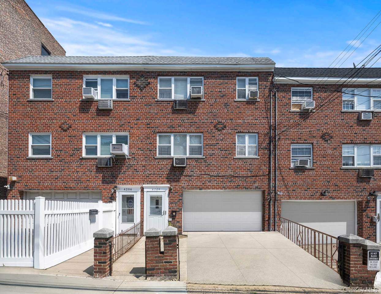 4204 Oneida Avenue - Photo 1