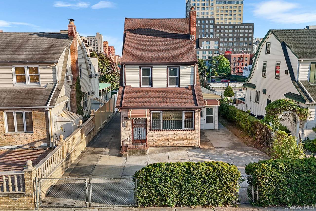 15044 87th Road - Photo 1