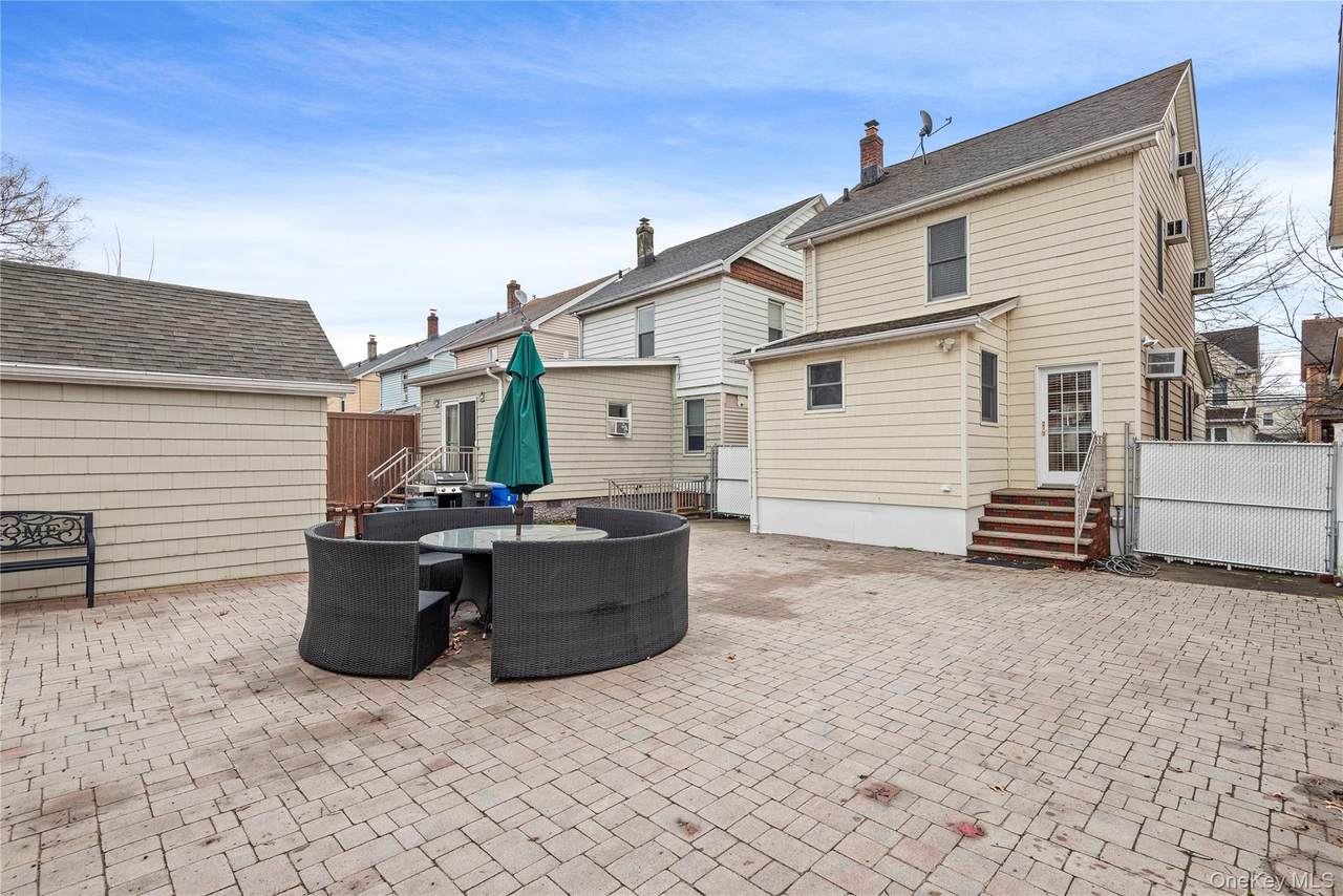 8921 Aubrey Avenue - Photo 1