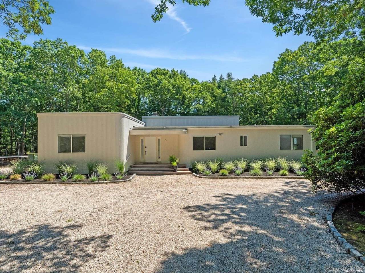 8 Deer Path - Photo 1