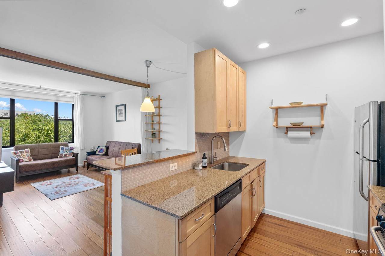 504 136th Street - Photo 1