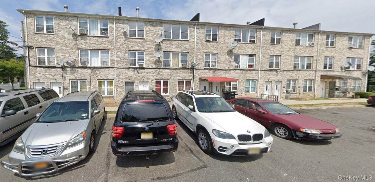 22-80 Jaydee Court - Photo 1