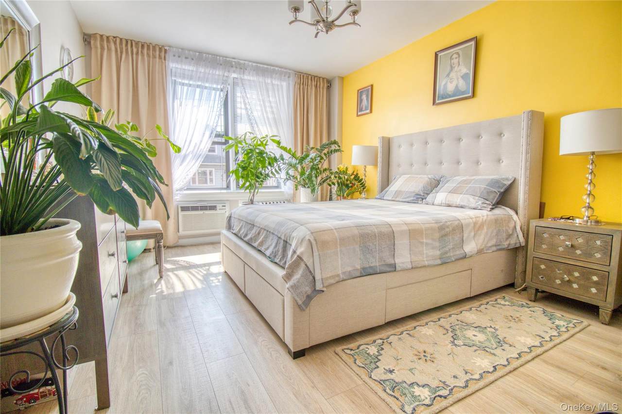 145 Lincoln Avenue - Photo 1