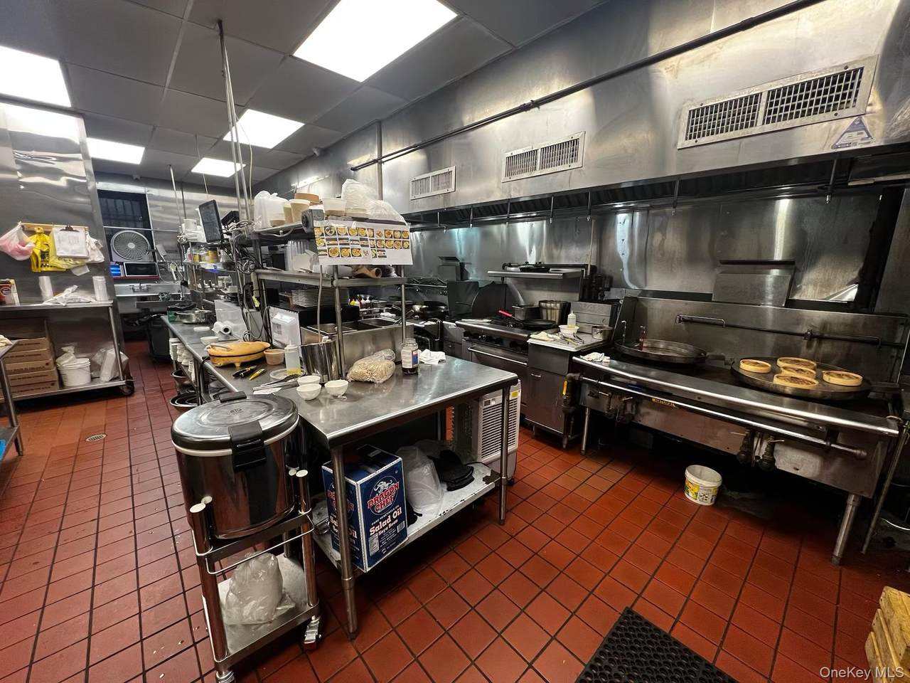 108 14th Street - Photo 1