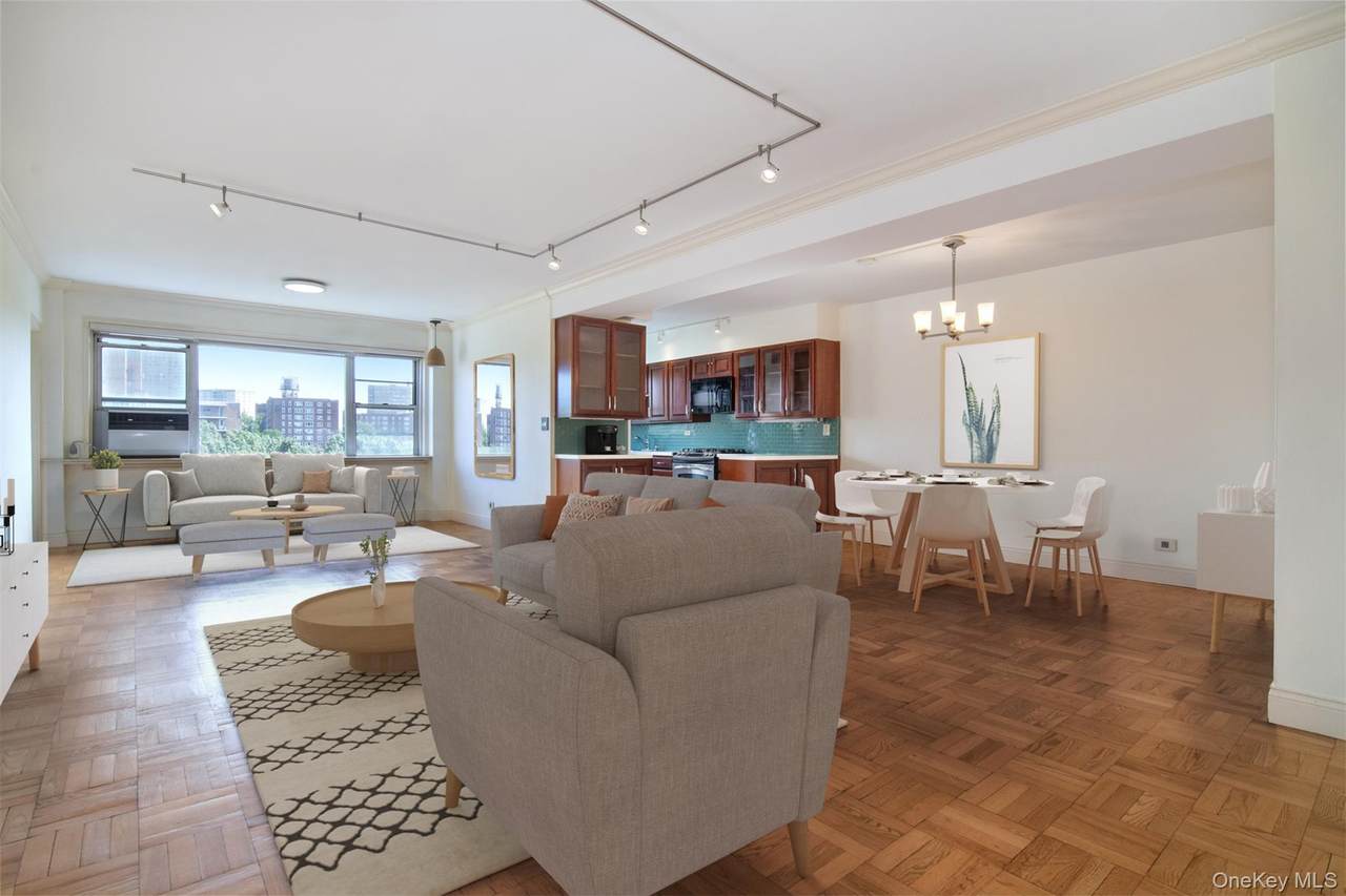 750 Kappock Street - Photo 1