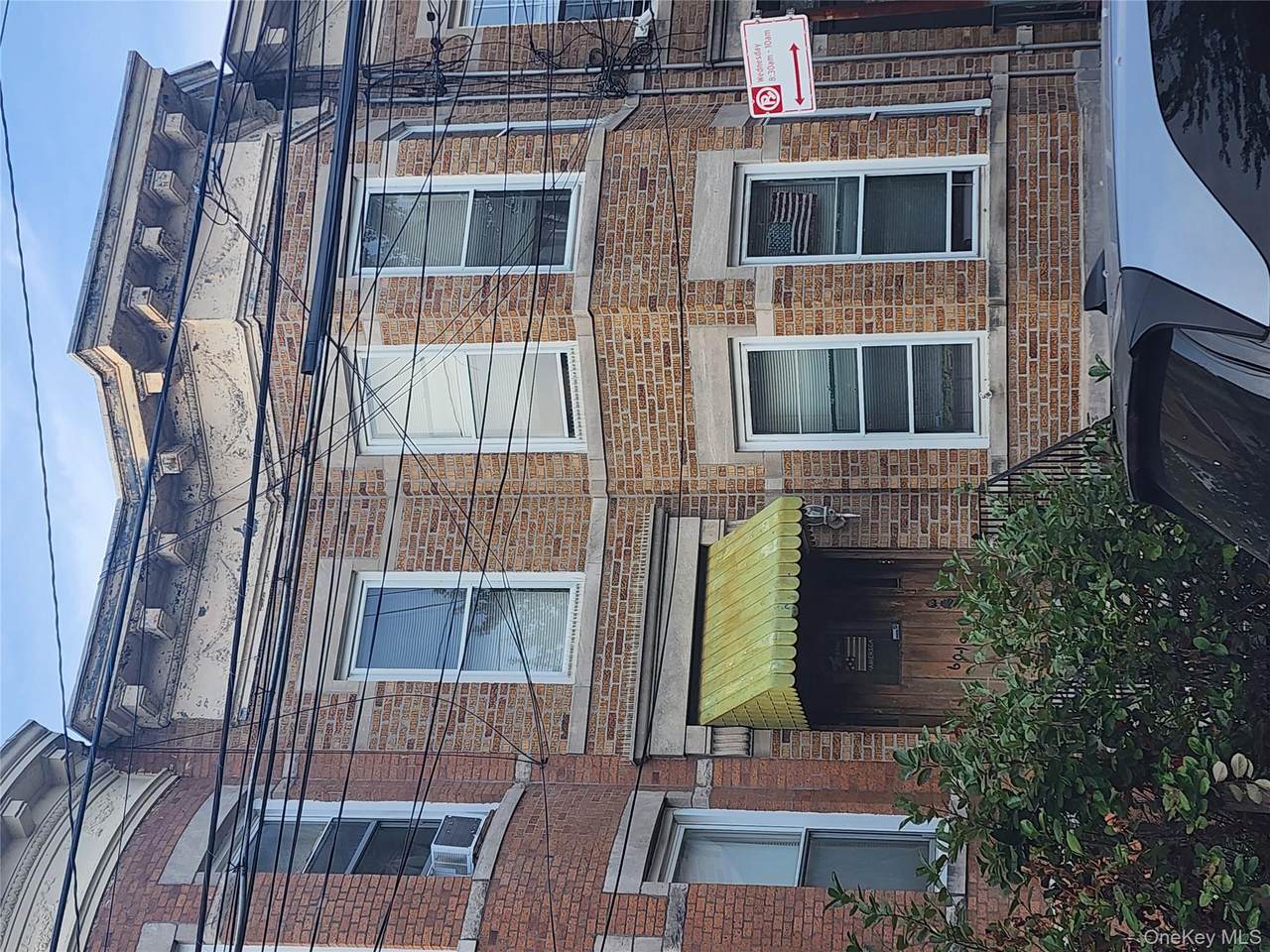 60-19 Menahan Street - Photo 1