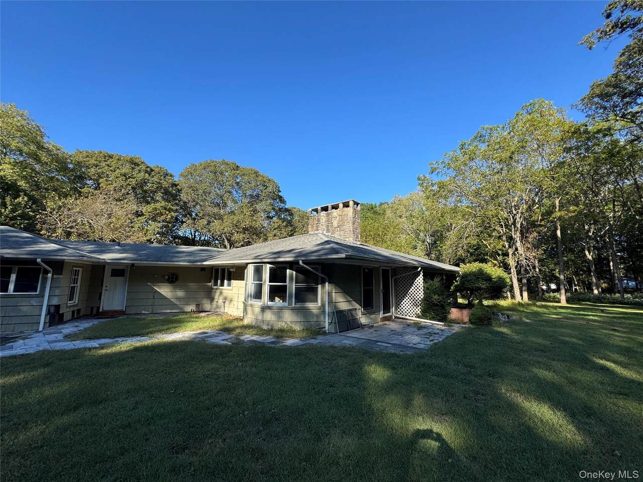33 Mount Sinai Coram Road - Photo 1