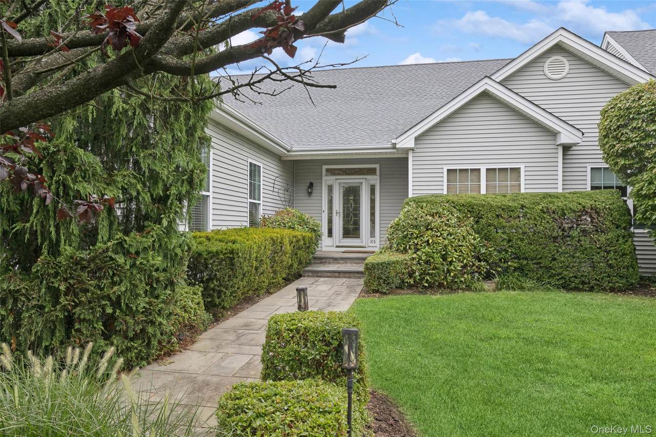 103 Rivendell Court - Photo 1