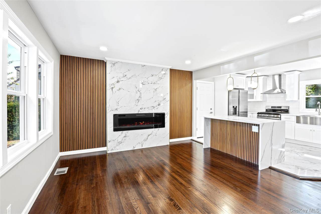 24 Laura Drive - Photo 1