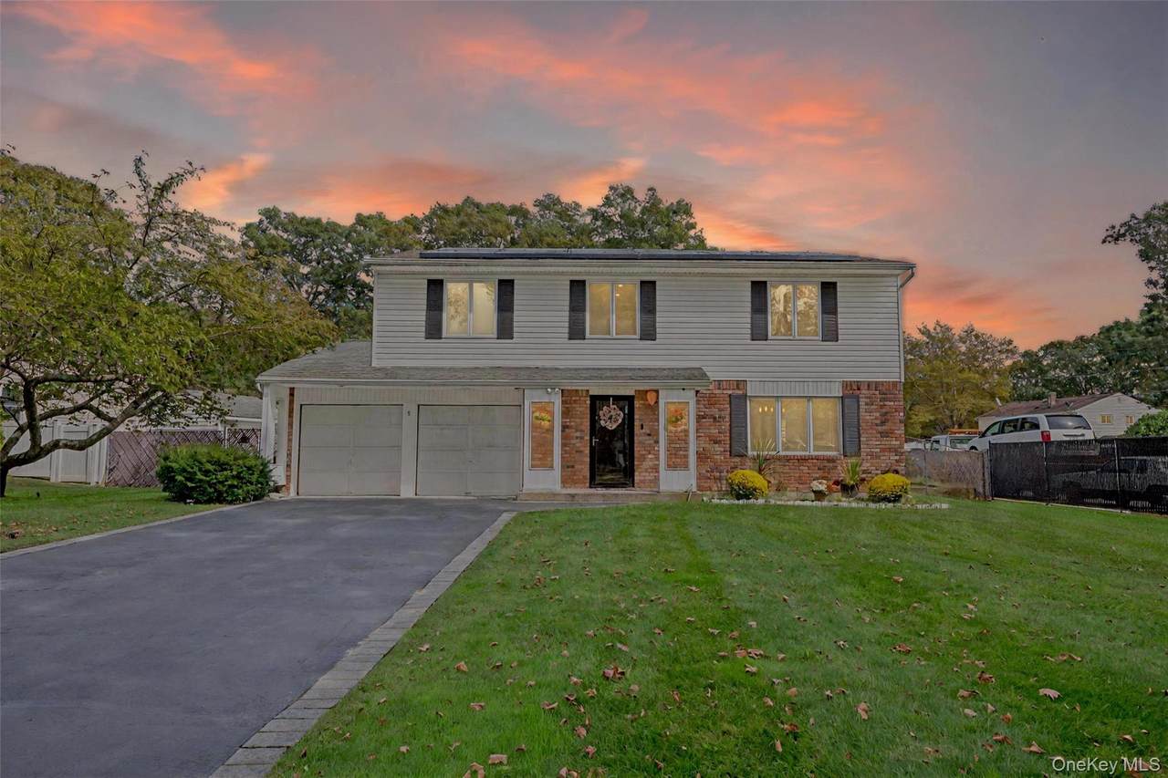 5 Canterbury Drive - Photo 1