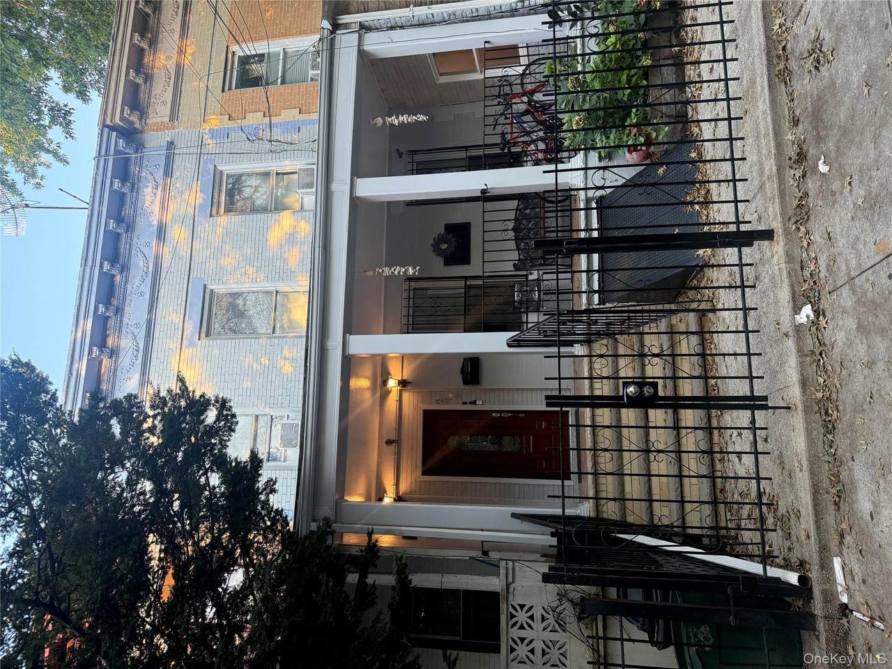 273 Grant Avenue - Photo 1