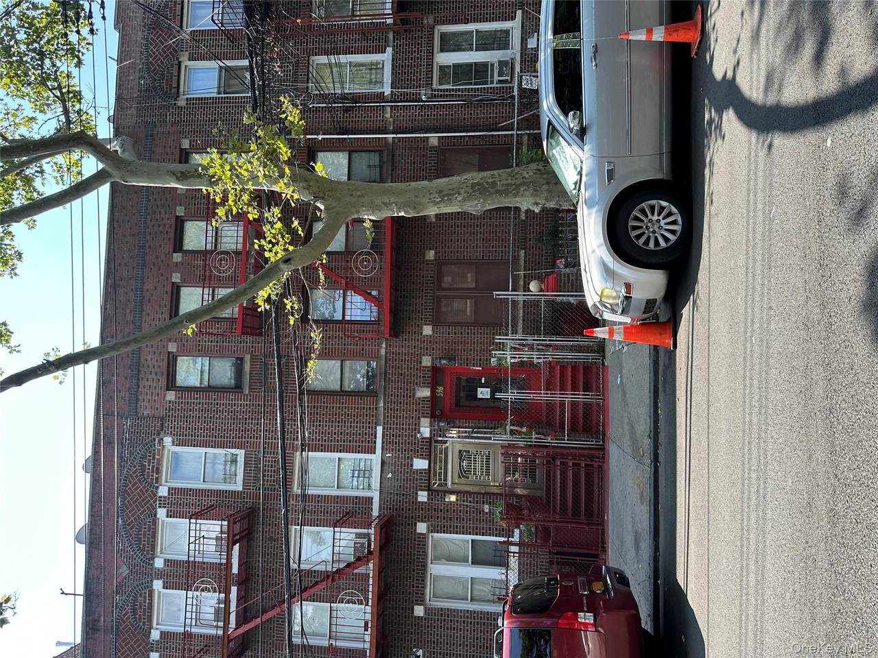 596 Wyona Street - Photo 1