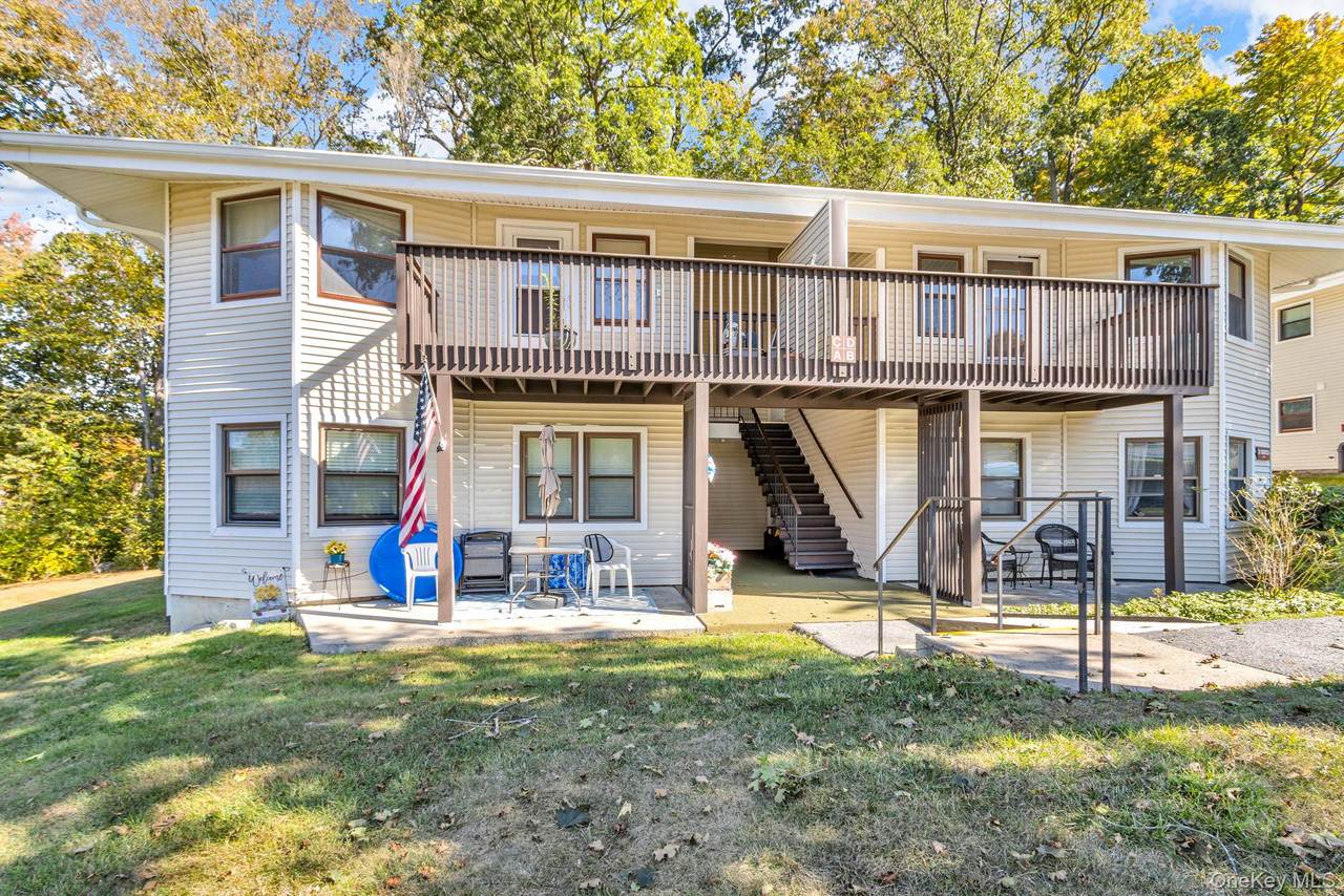 34C Warwick Place - Photo 1