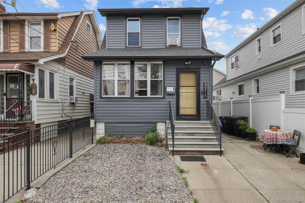 3215 Randall Avenue - Photo 1