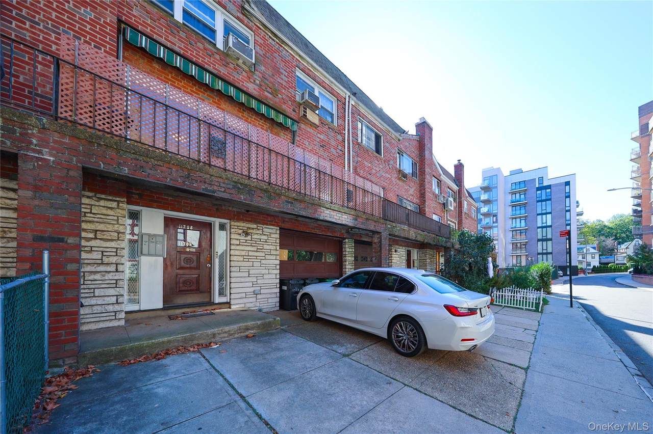 11708 Curzon Road - Photo 1