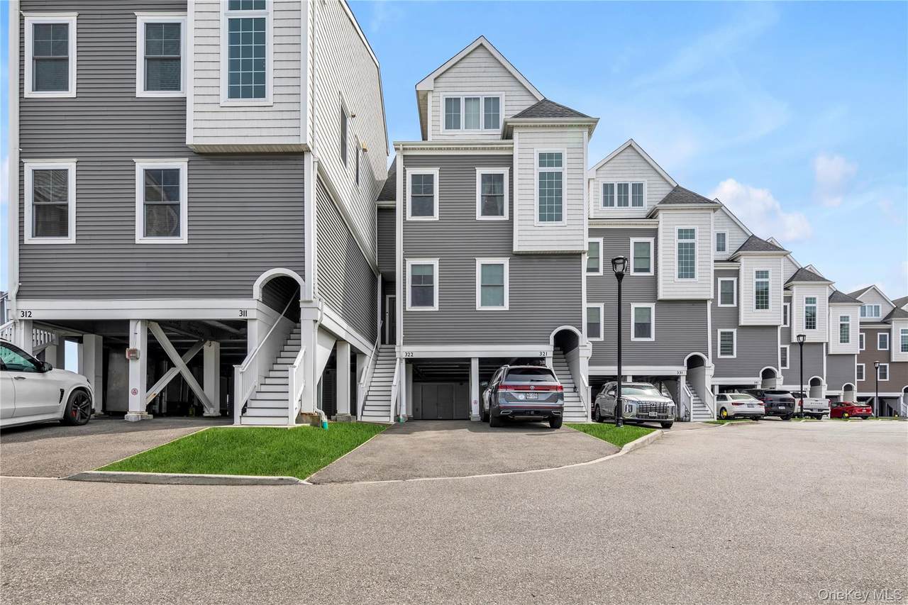 322 Marina Point - Photo 1