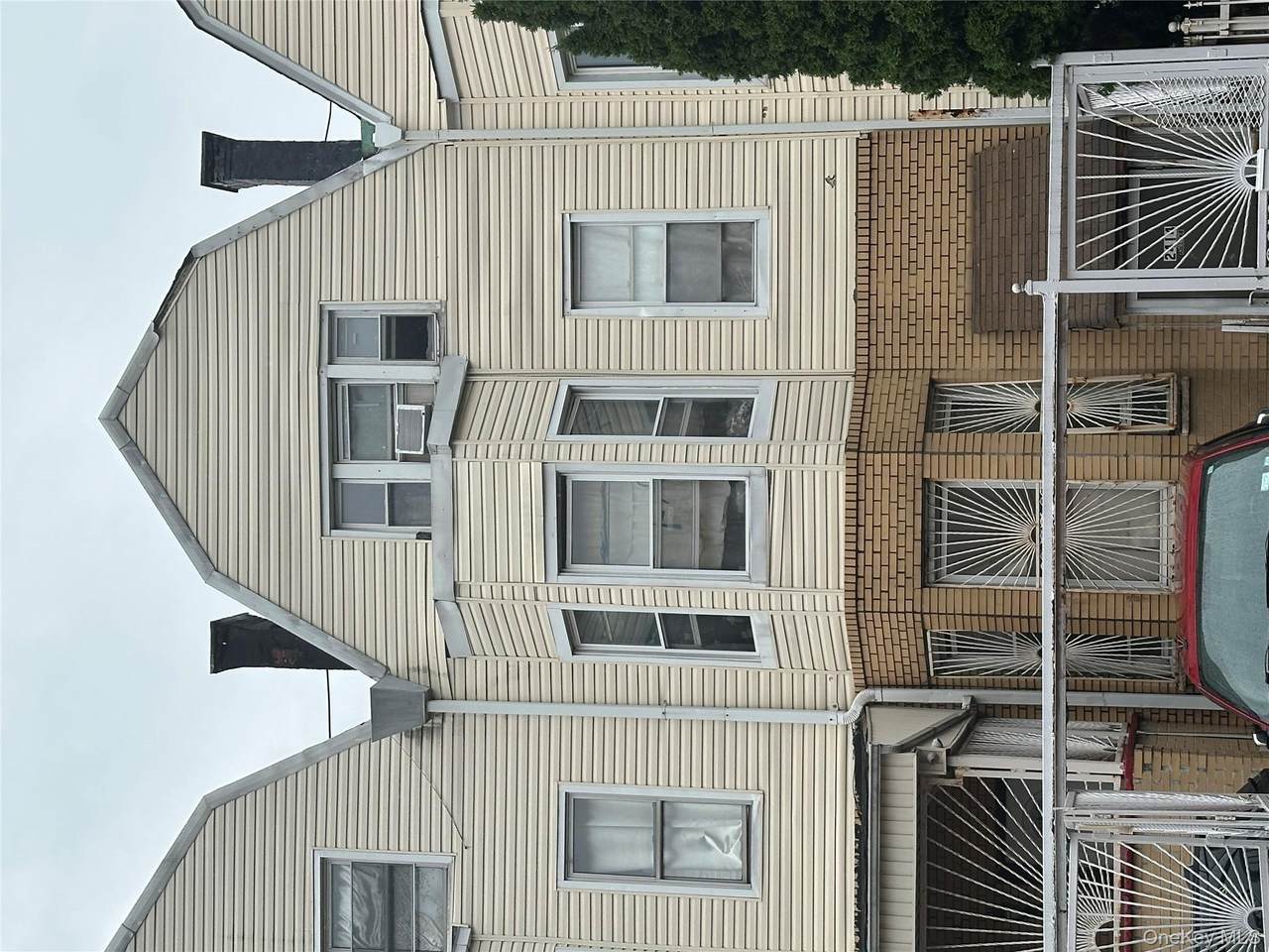 2414 Tiebout Avenue - Photo 1