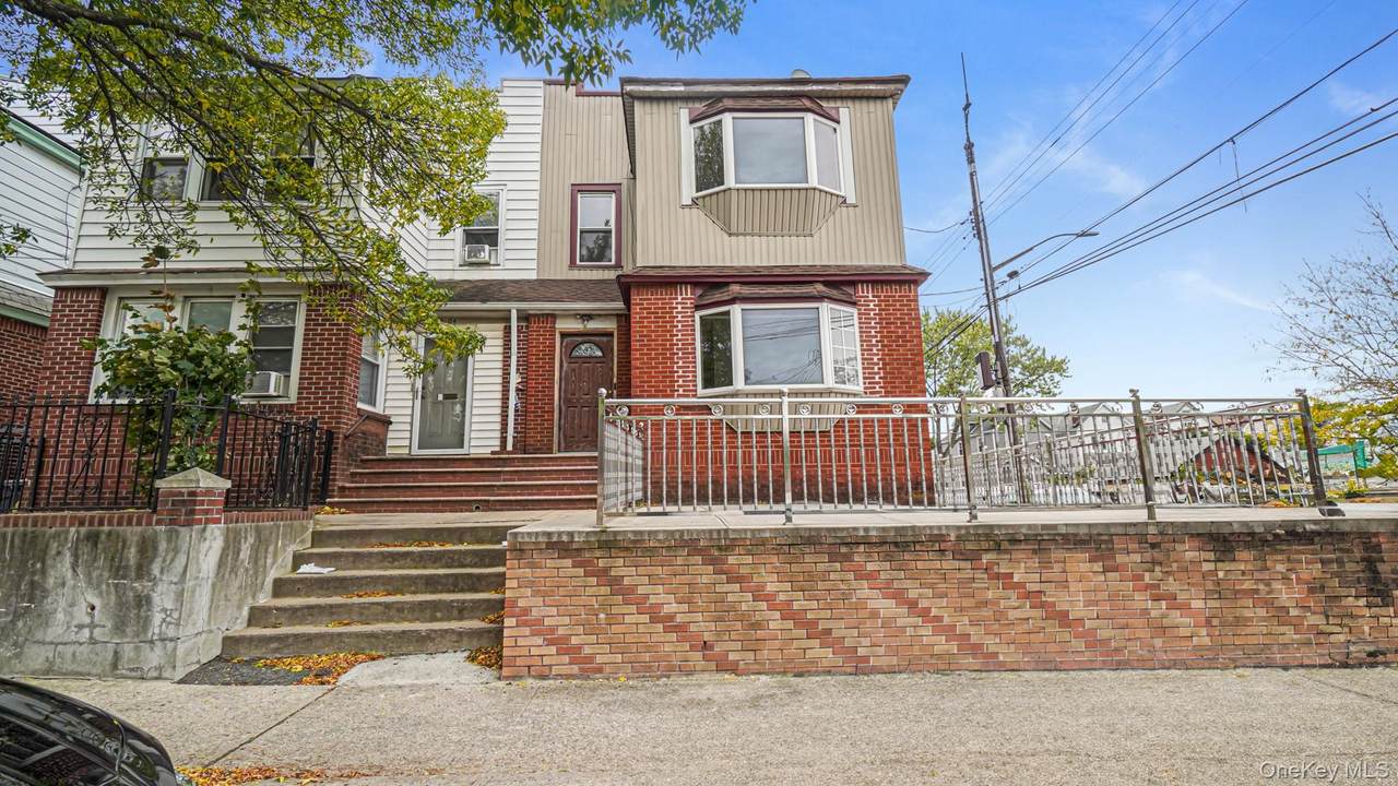 9302 202nd Street - Photo 1