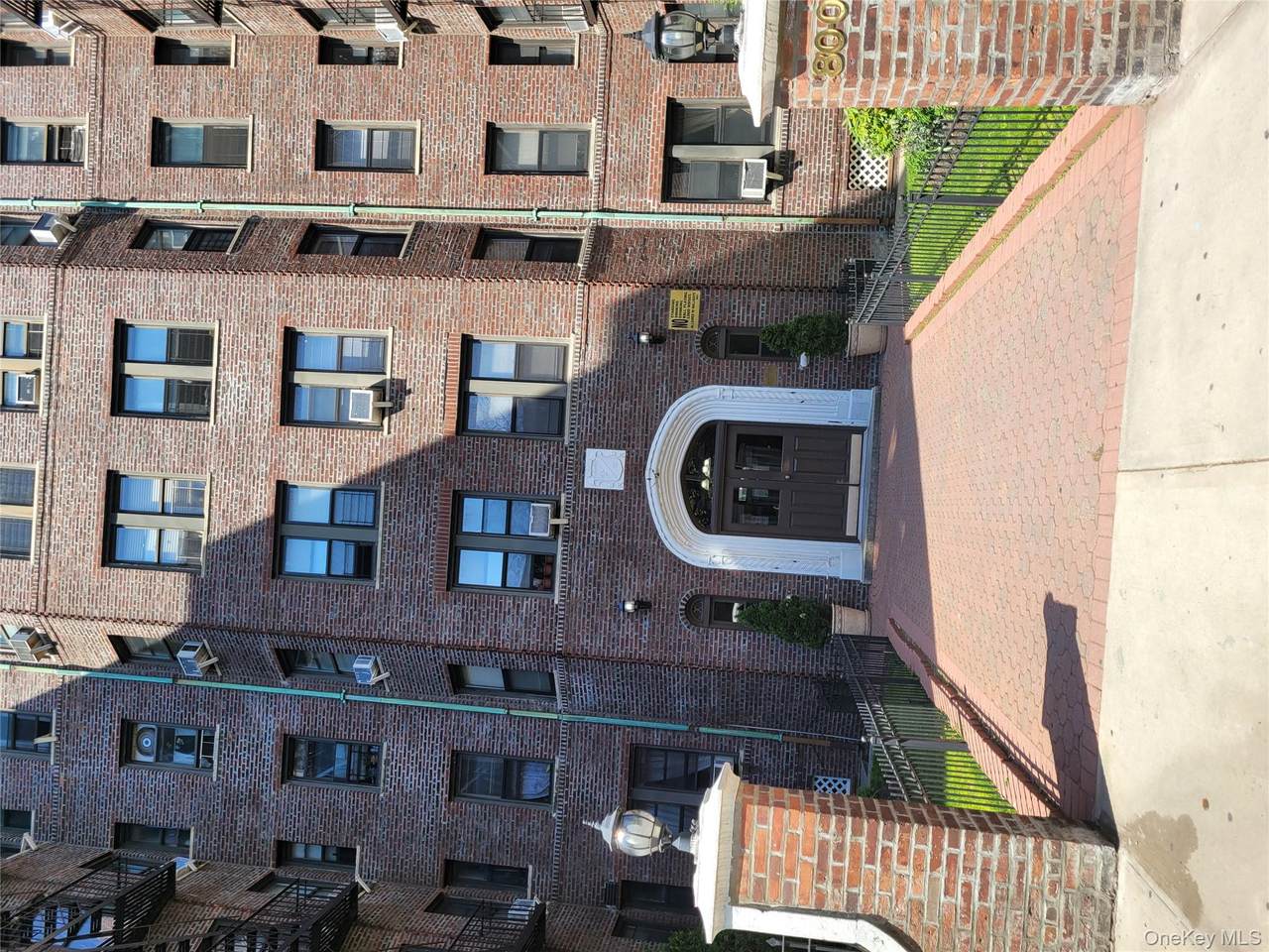 8009 35 Ave 35th Ave Avenue - Photo 1