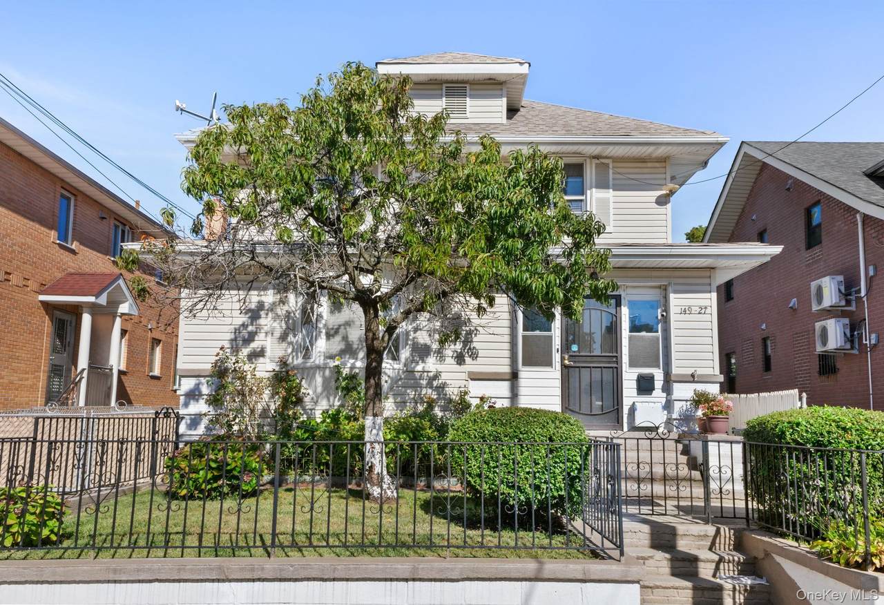 149-27 45th Avenue - Photo 1