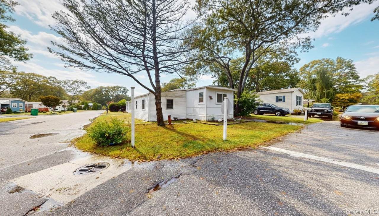 12 Periwinkle Drive - Photo 1