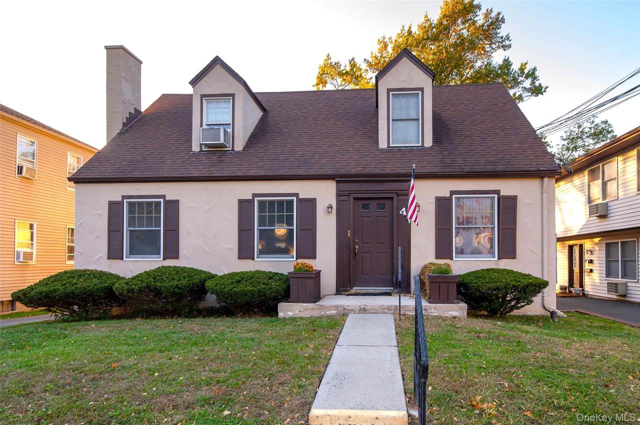 4 Francis Avenue - Photo 1