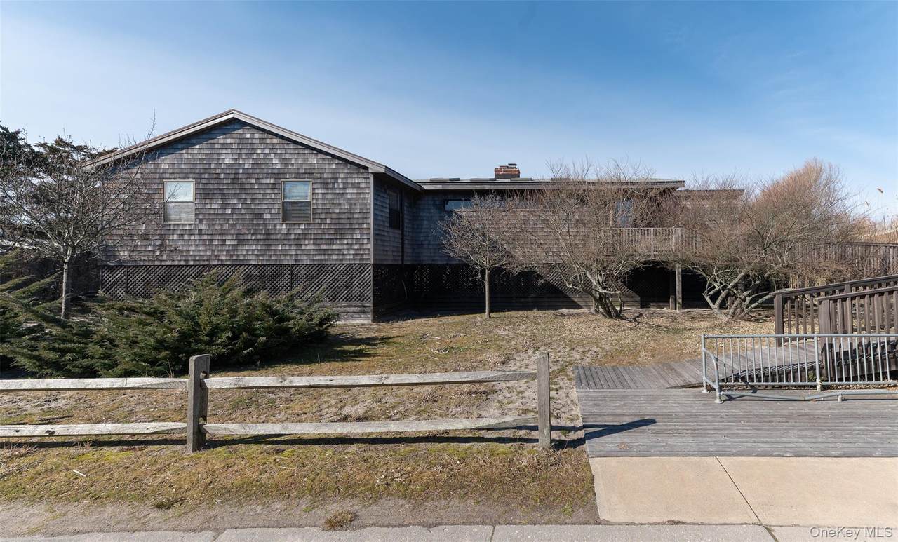 35 Sloop Walk - Photo 1