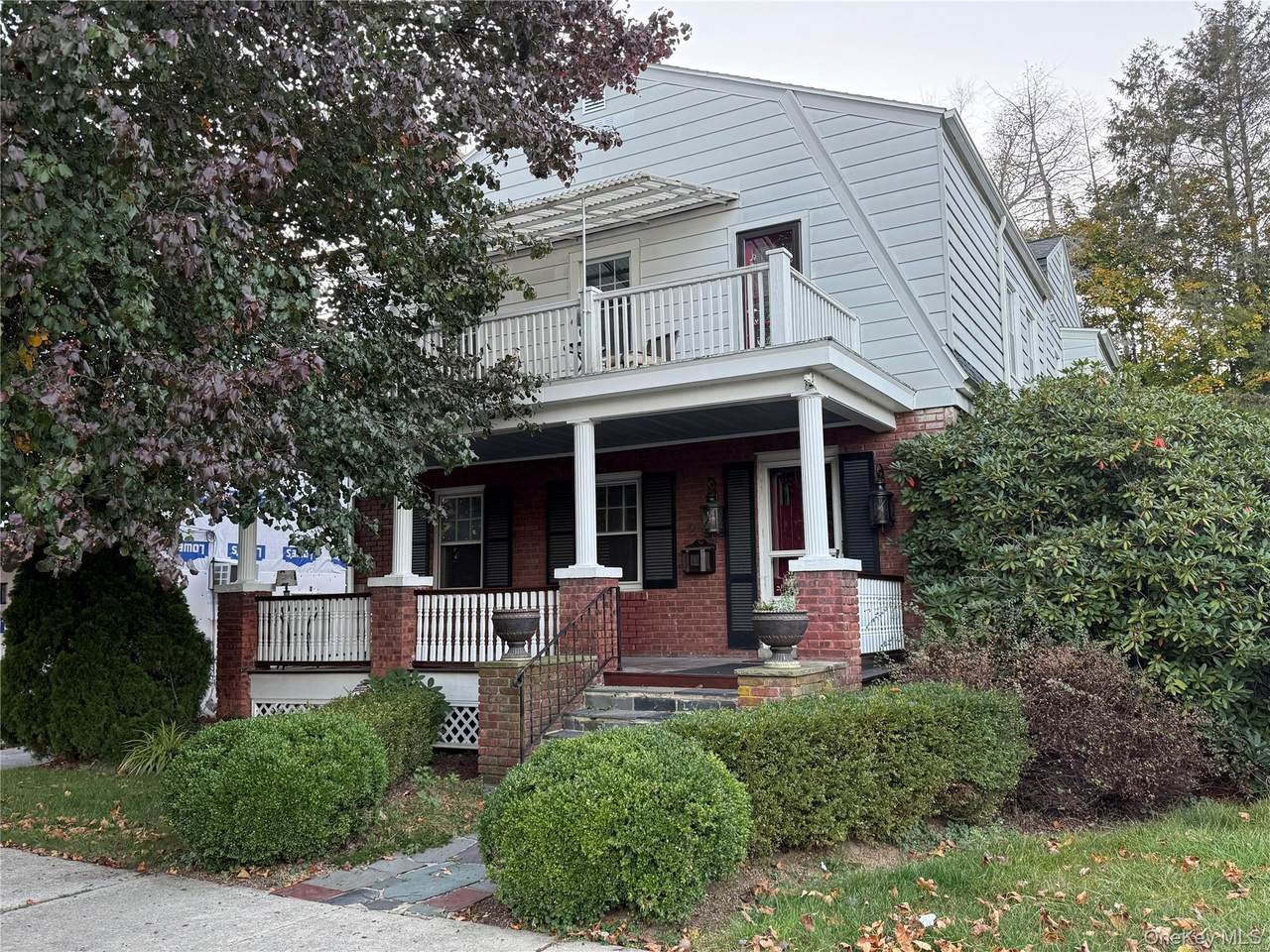 21 Richman Avenue - Photo 1