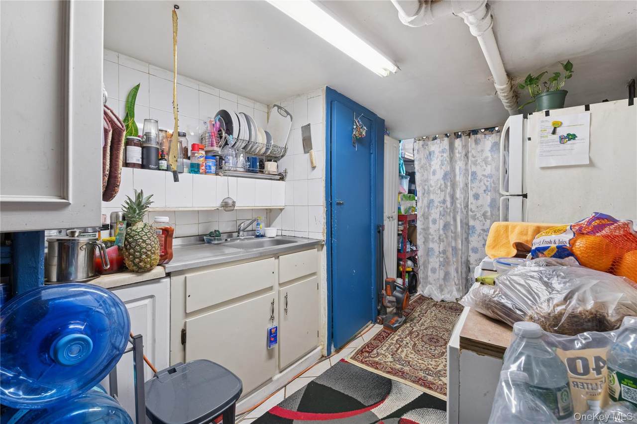 138-29 91st Avenue - Photo 1