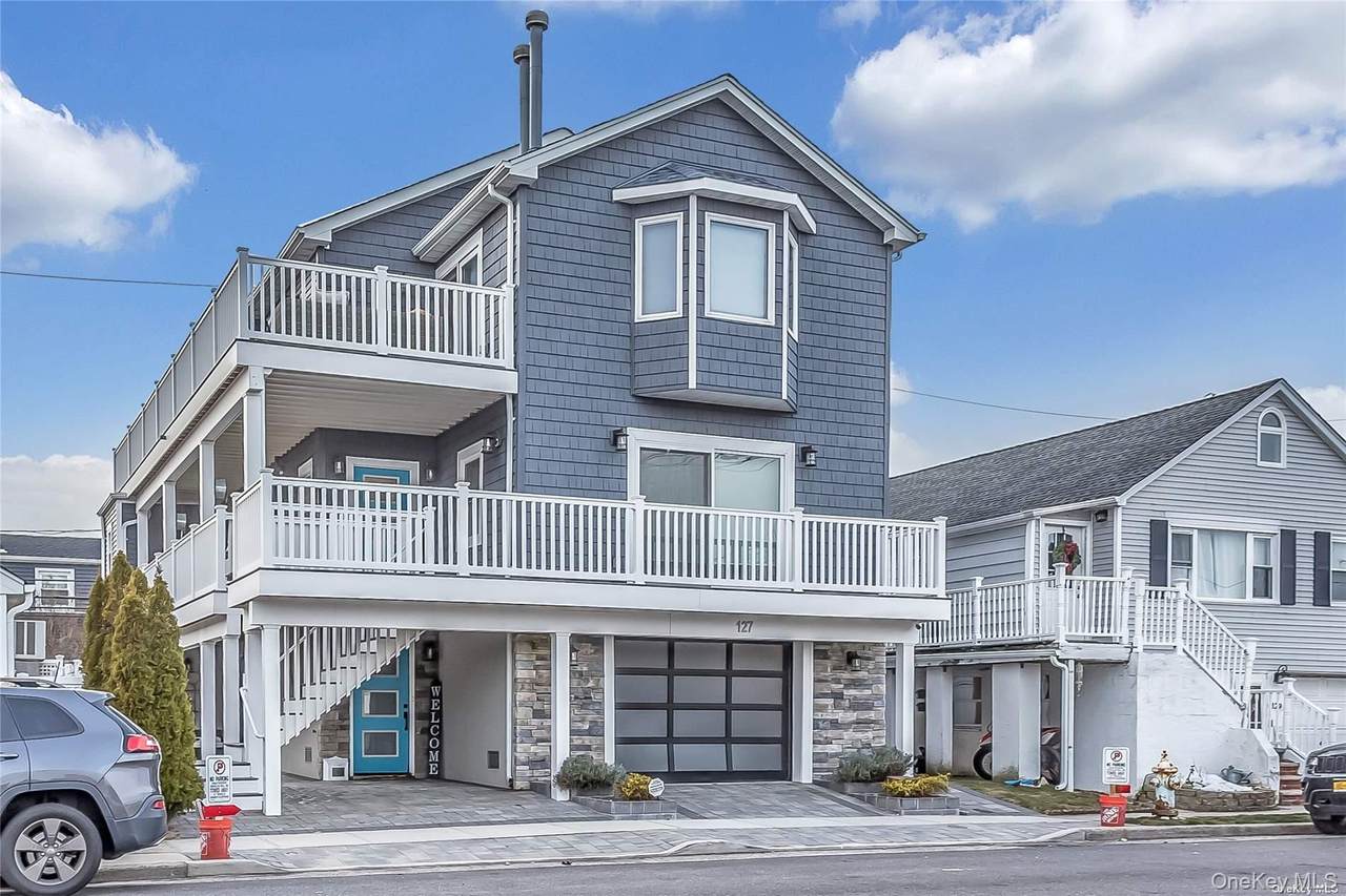 127 Maple Boulevard - Photo 1