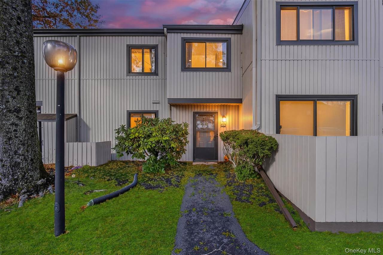 2203 Mulberry Court - Photo 1