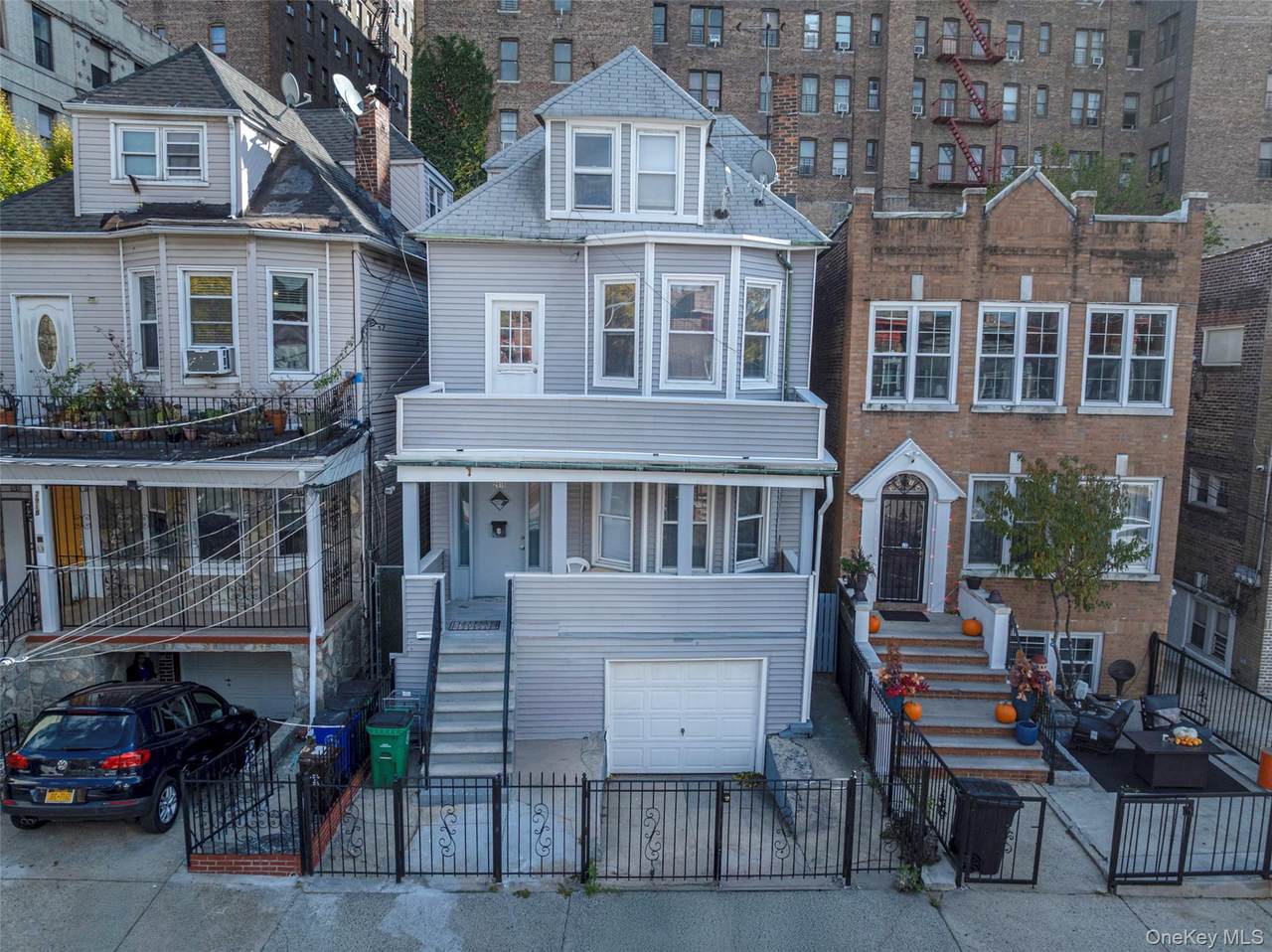 2916 Heath Avenue - Photo 1