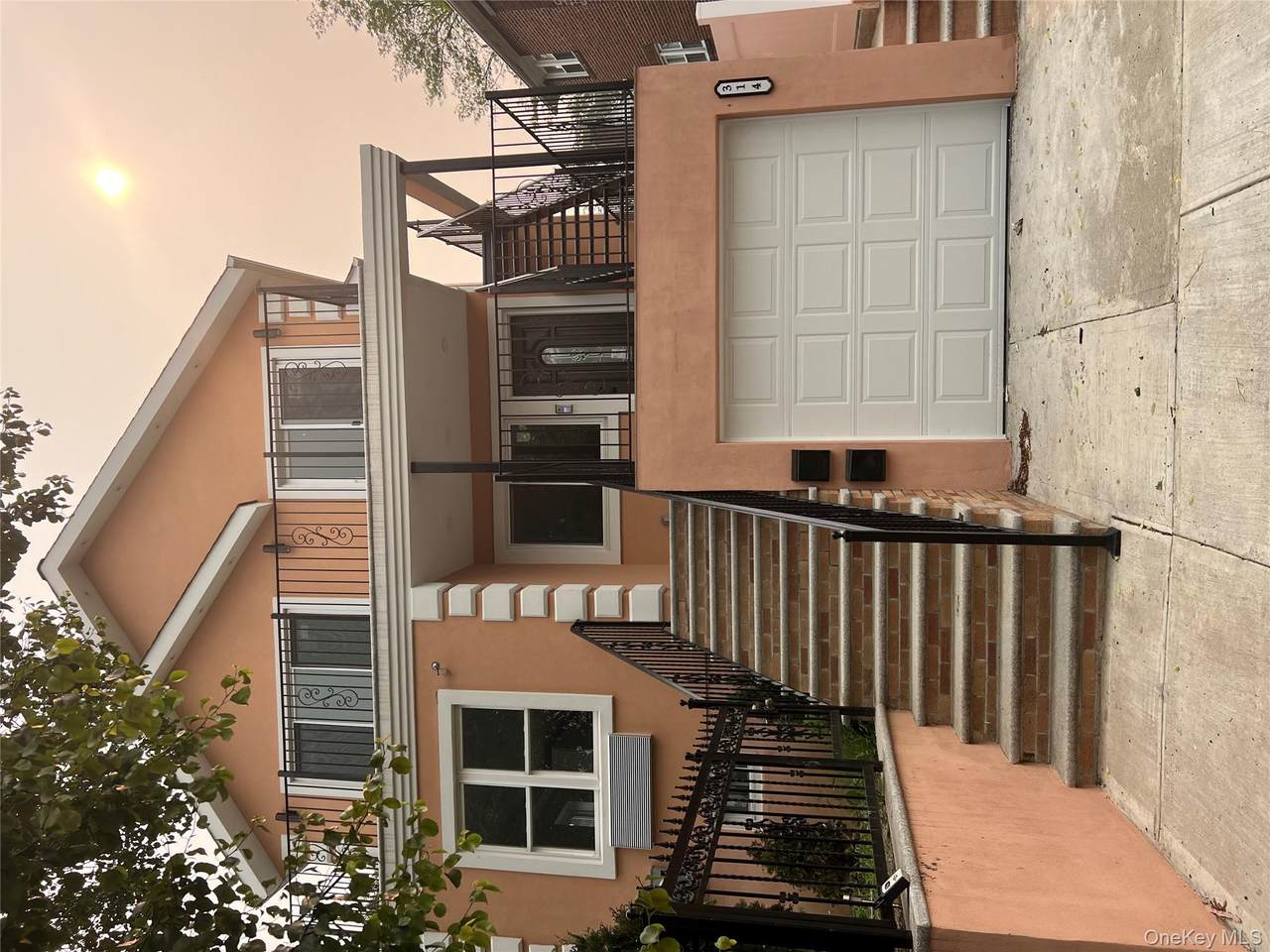 314 South 9th Avenue - Photo 1