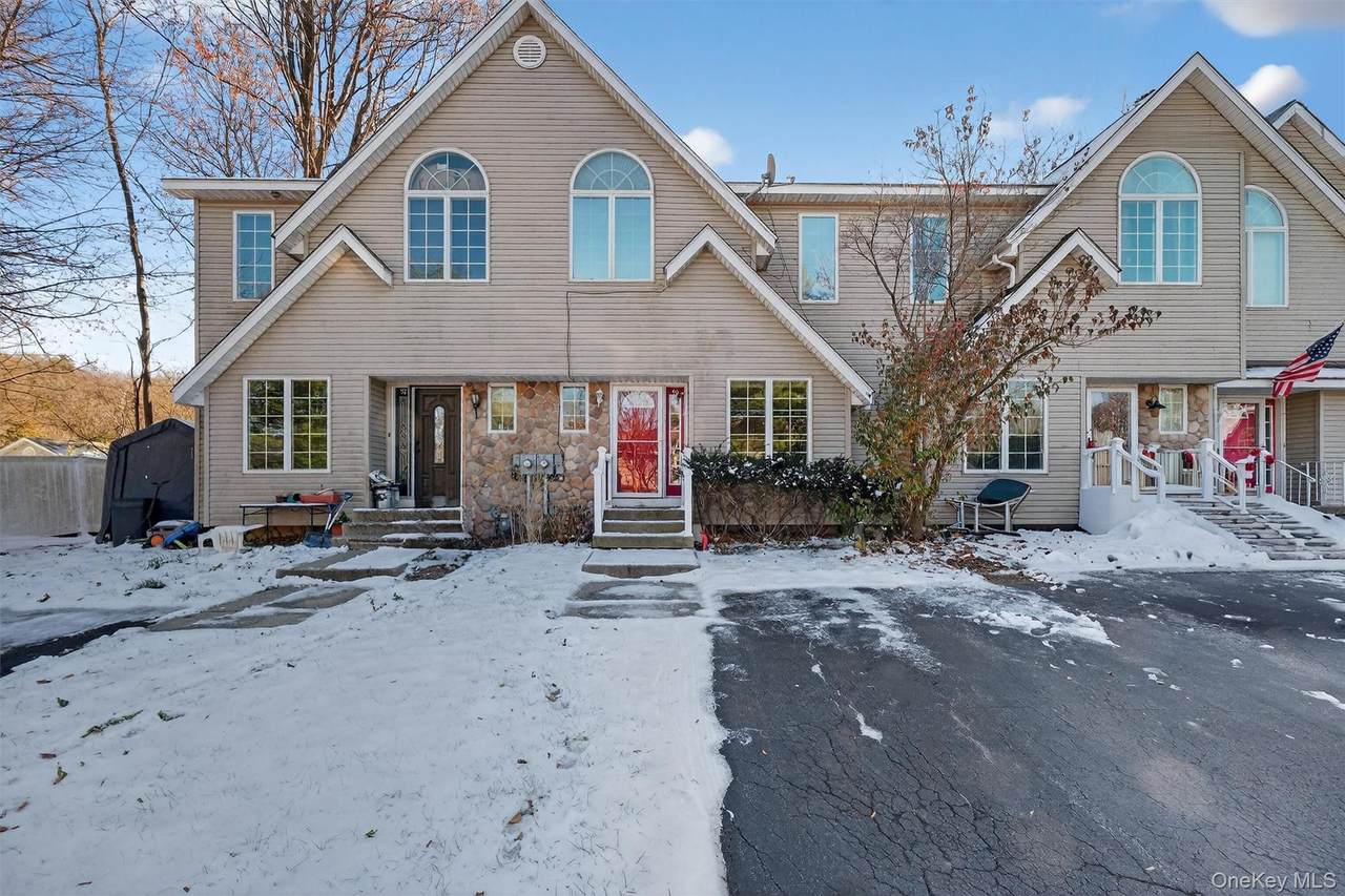 90 Roundtree Court - Photo 1