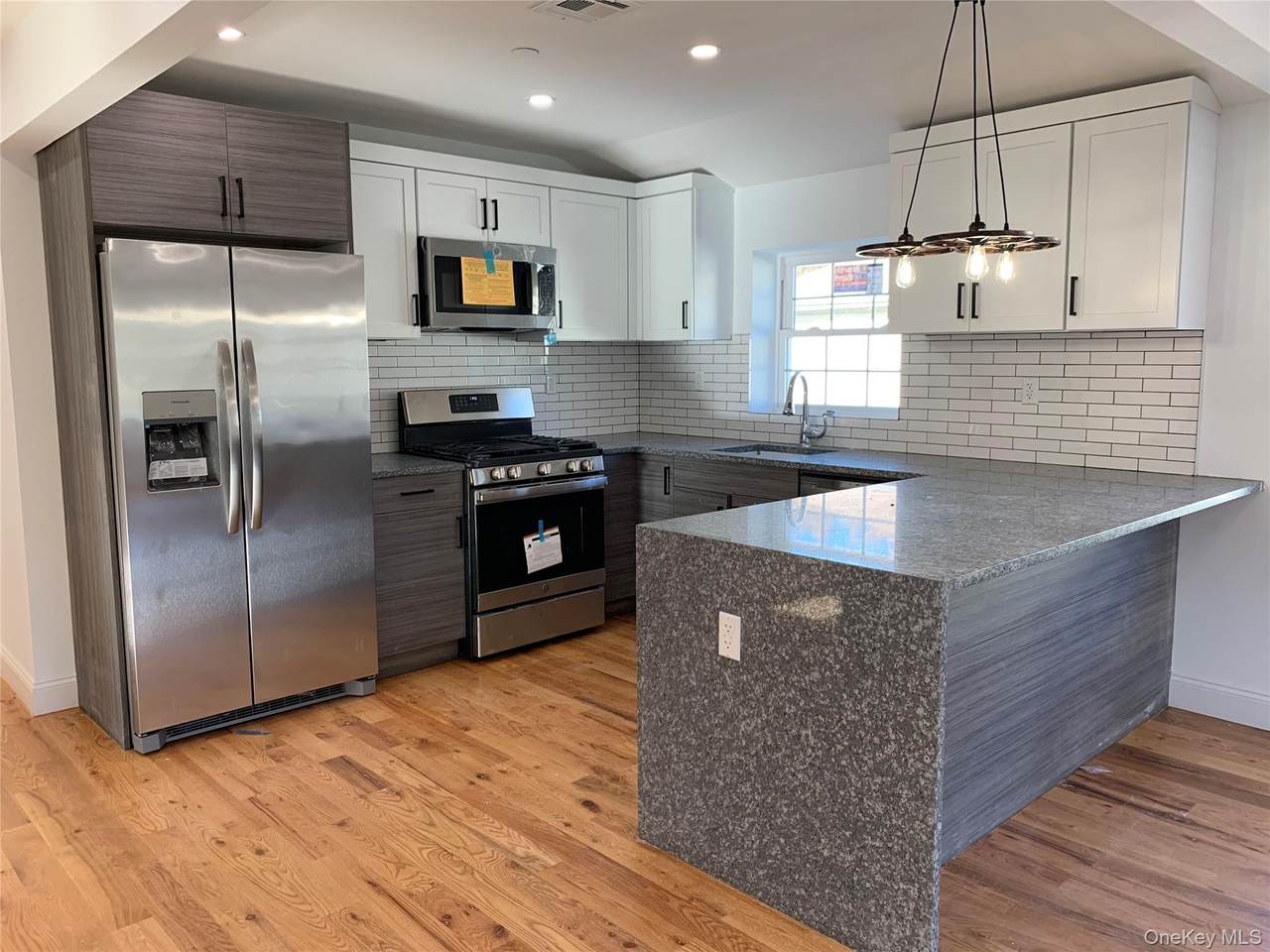 11542 175 Street - Photo 1