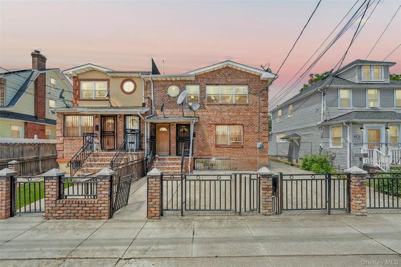 191-15 119th Avenue - Photo 1