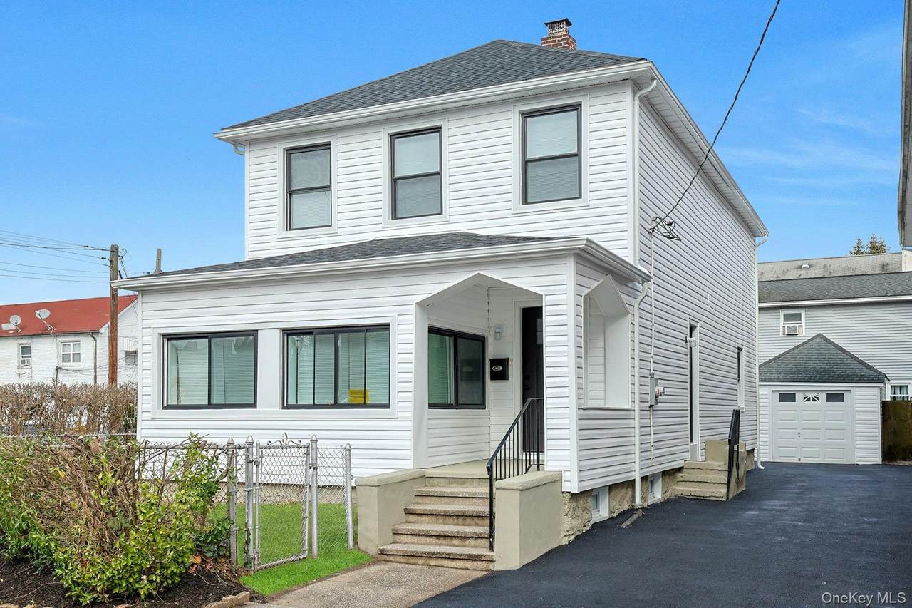 119 6th Street - Photo 1