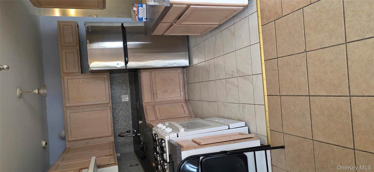 11 Jordan Lane - Photo 1