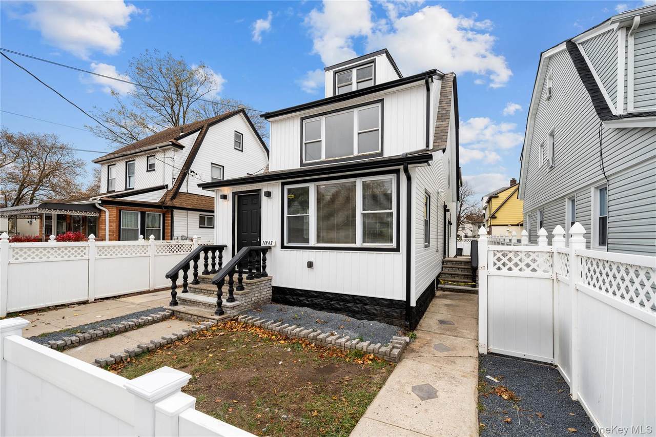 11942 189th Street - Photo 1