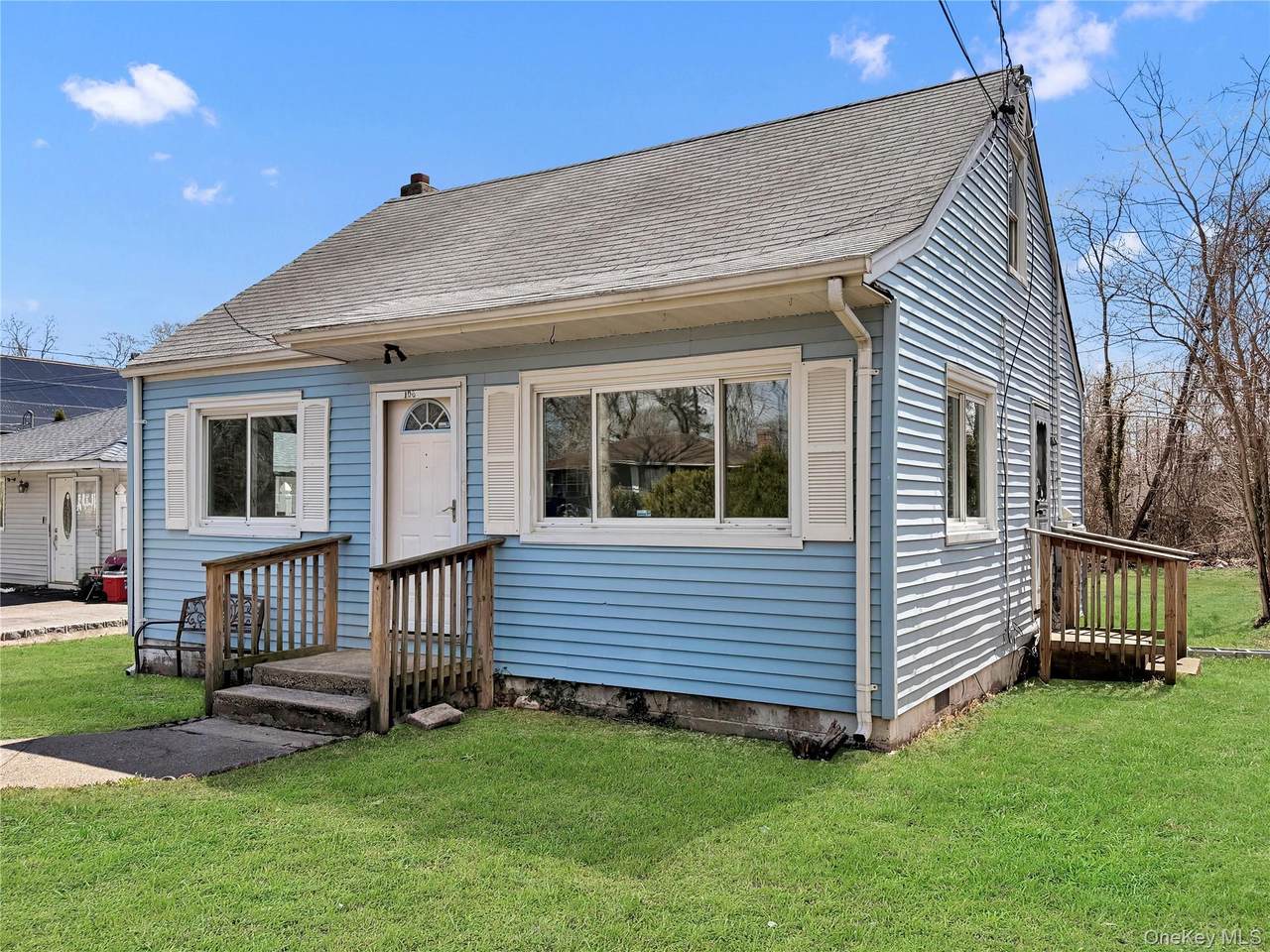 106 Eleanor Avenue - Photo 1