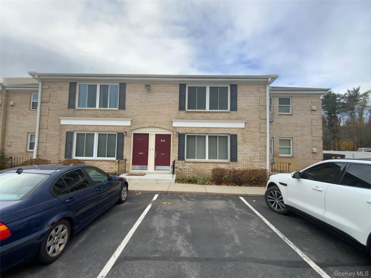 250 Beechwood Avenue - Photo 1