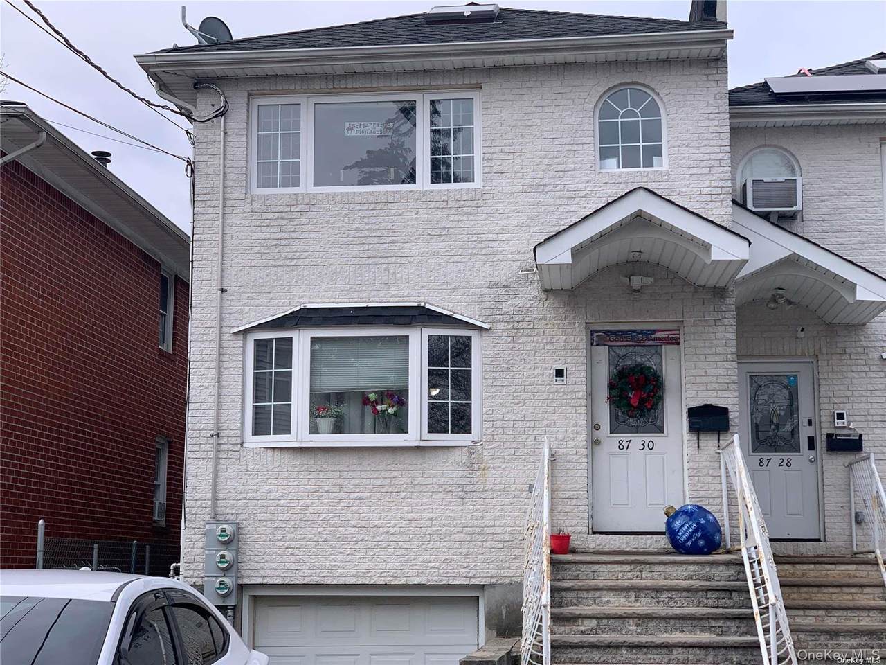 87-30 Commonwealth Boulevard - Photo 1