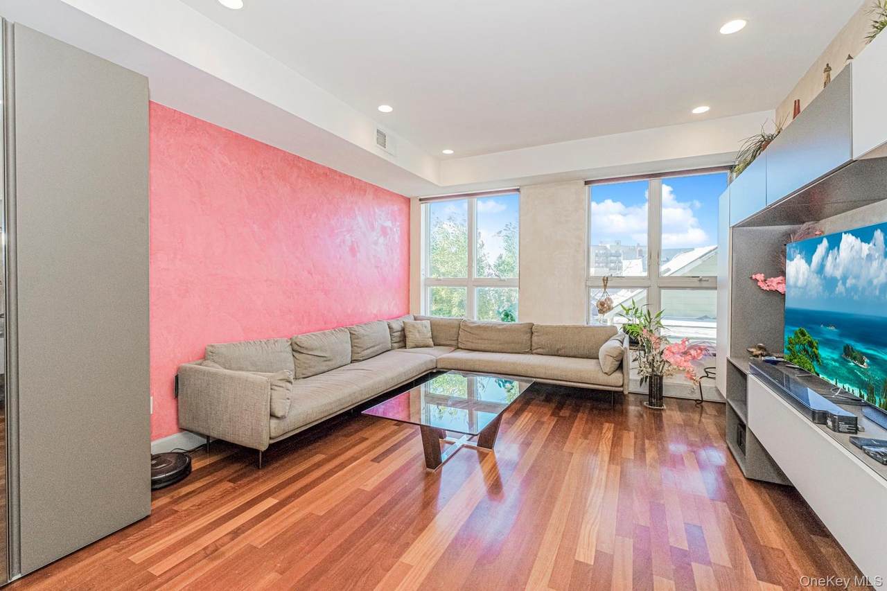 3116 Emmons Avenue - Photo 1