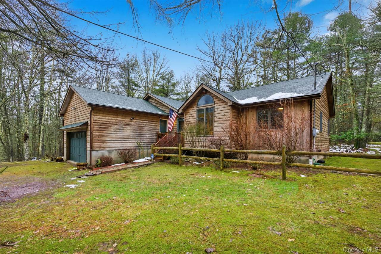 5 Summit Drive - Photo 1