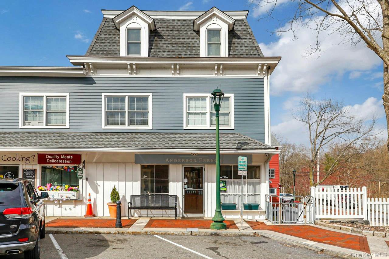 14 Front Street - Photo 1