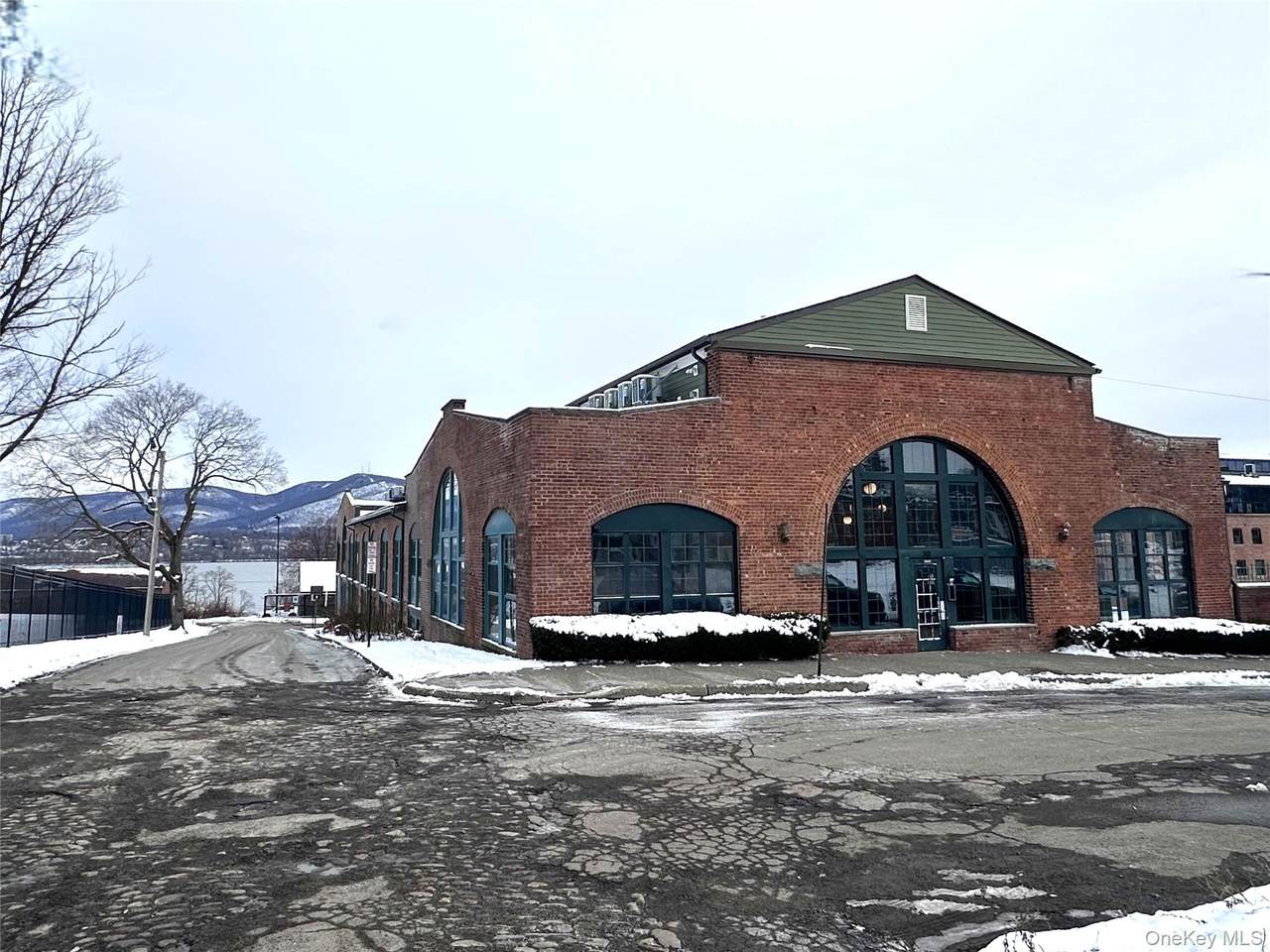 70 Johnes Street - Photo 1