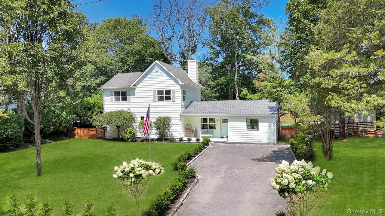 9 Pine Tree Road - Photo 1