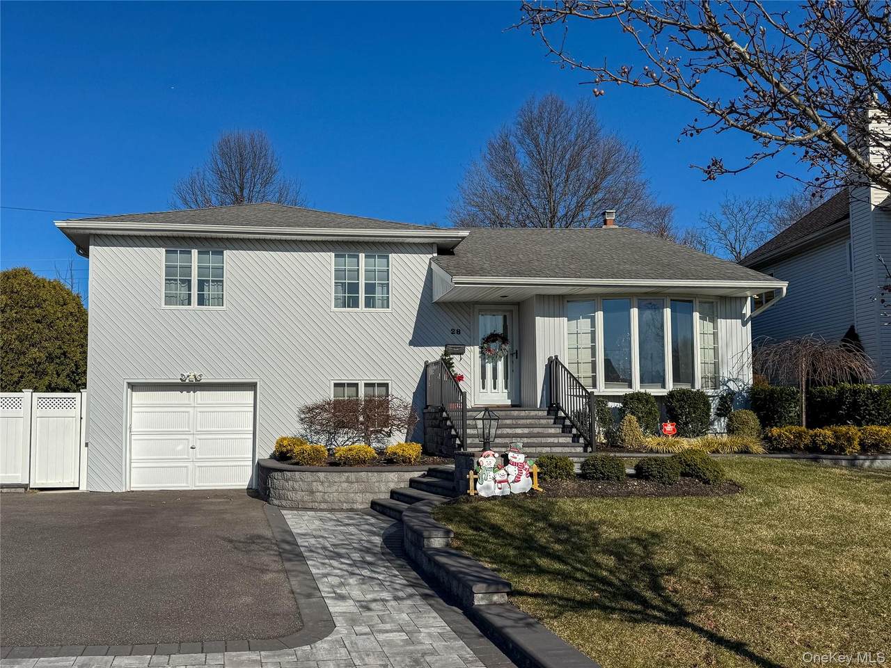 28 Garden Circle - Photo 1