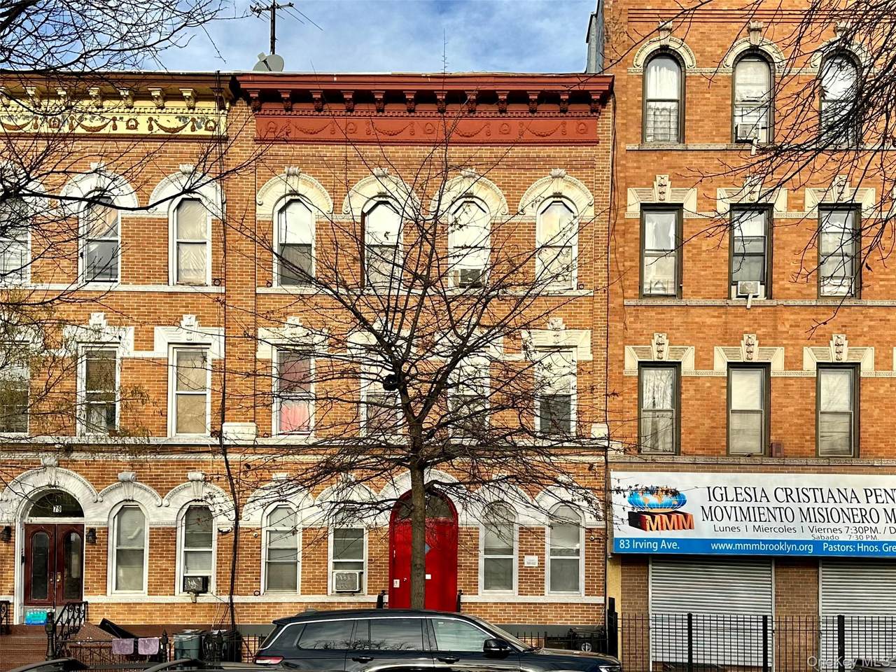 81 Irving Avenue - Photo 1