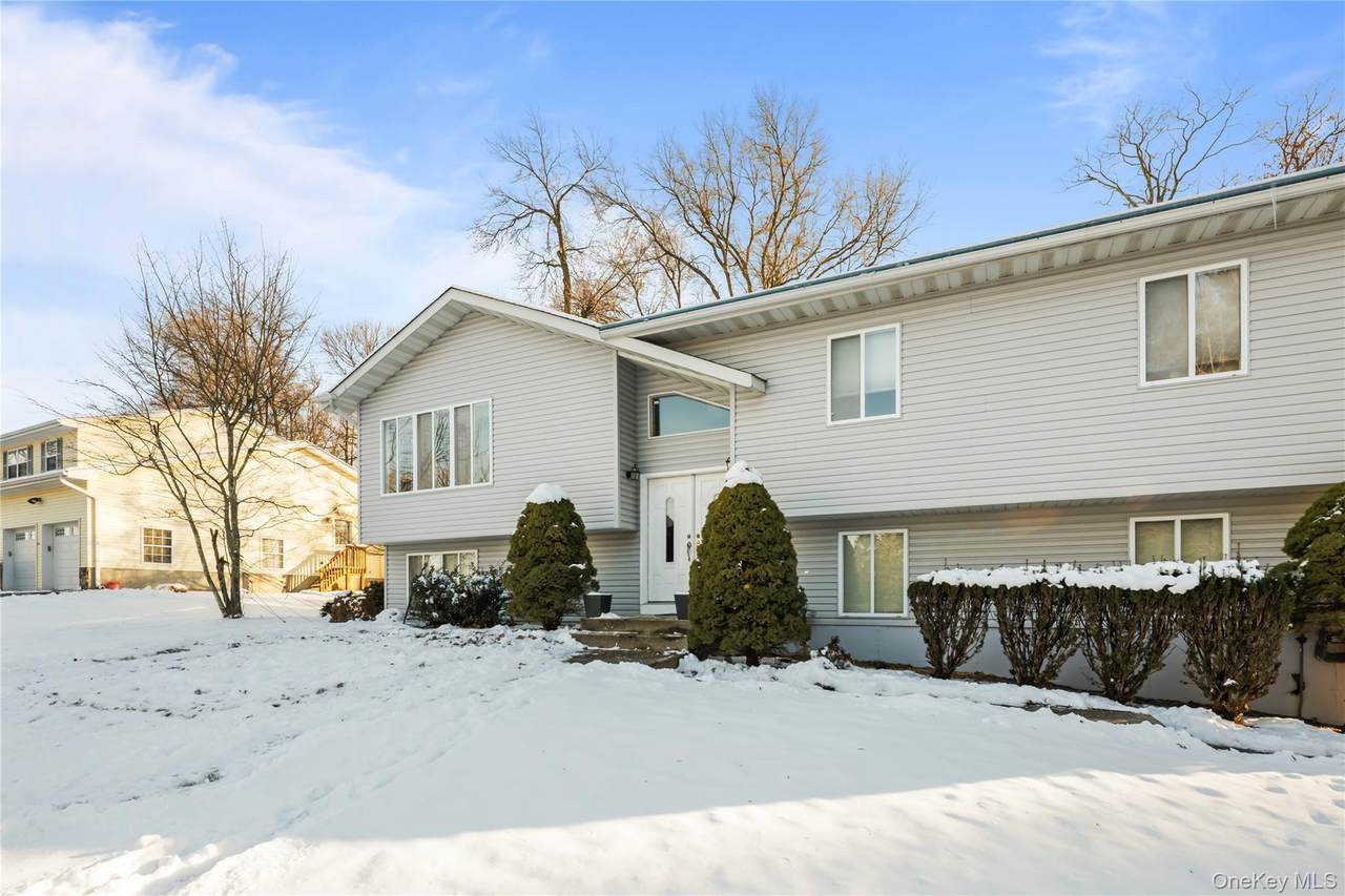20 Mountainview Avenue - Photo 1